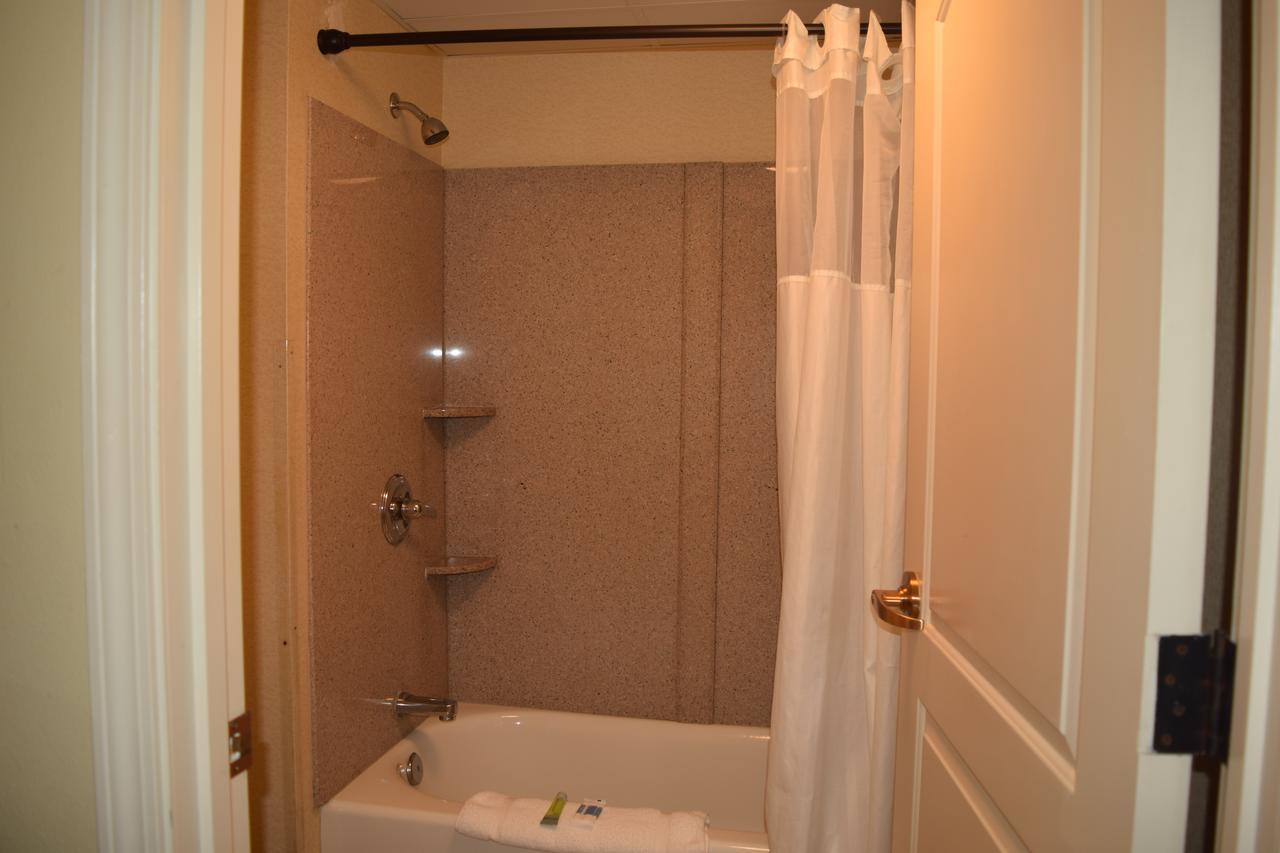 Atkinson Inn & Suites Lumberton Bagian luar foto