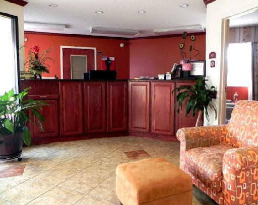 Atkinson Inn & Suites Lumberton Bagian luar foto