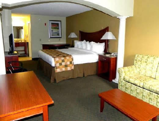 Atkinson Inn & Suites Lumberton Bagian luar foto